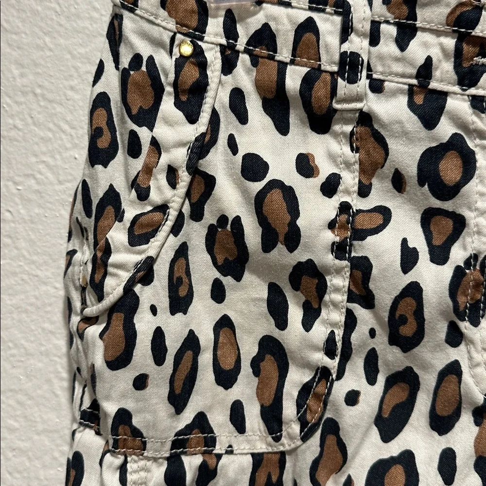 Chico's Petites‎ Floral Safari Chic Leopard Print Bermuda Shorts Size Small 0.5
